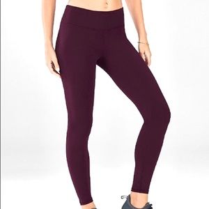 FORNIA BURGUNDY LEGGINGS